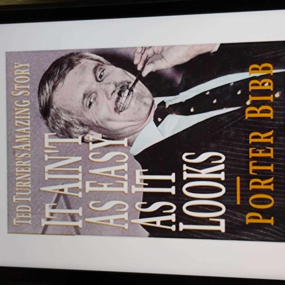 TED TURNER'S AMAZING STORY IT AIN'T AS EASY AS IT LOOKS HARDCOVER CROWN 📚